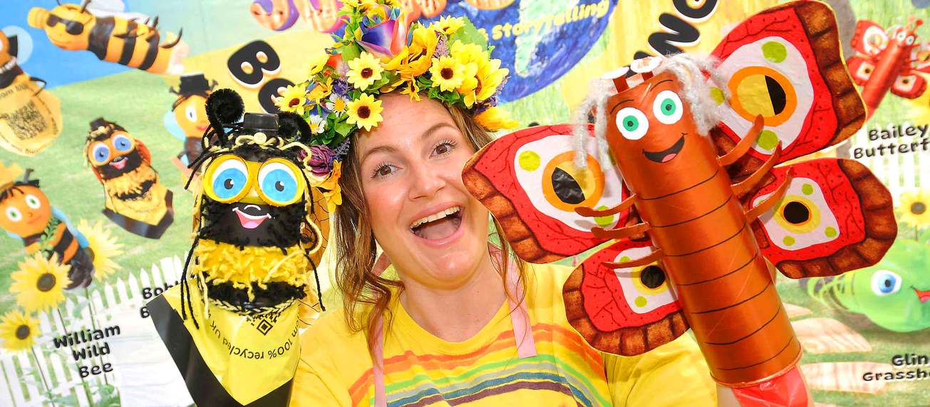 Wychwood Festival: Bee Insect-AZING