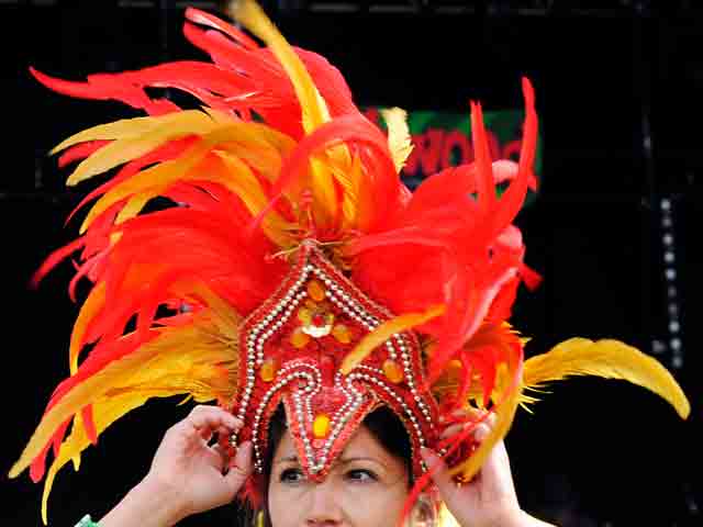 Samba Head Dresses