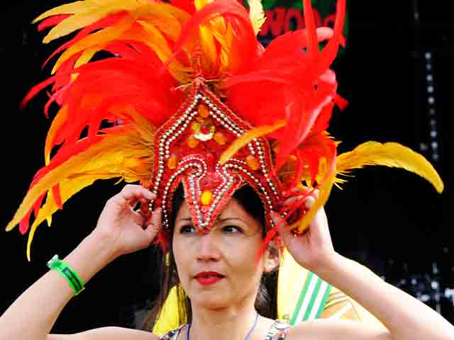 Wychwood Festival samba dance