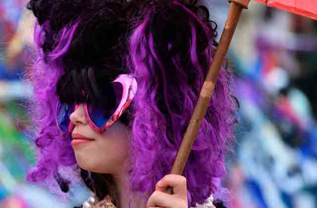 Wychwood Festival workshops—dressing up!